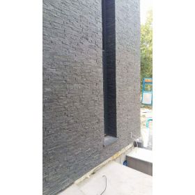 czarny-panel-scienny-kwarcyt-kamien-dekoracyjny-naturalny