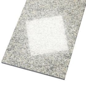 Płytki granitowe kamienne naturalne Bianco Sardo 60x60x2 cm polerowane