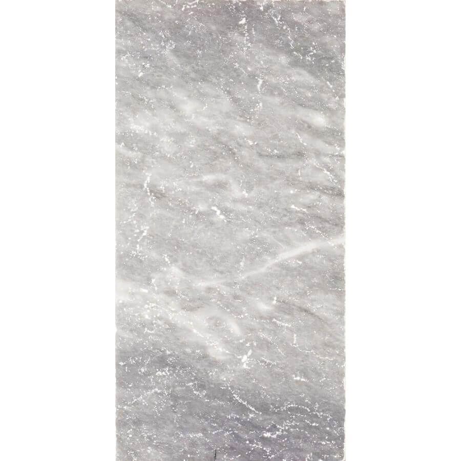 Płytki marmurowe kamienne naturalne bębnowany Blue Stone Light 61x30,5x1,2 cm